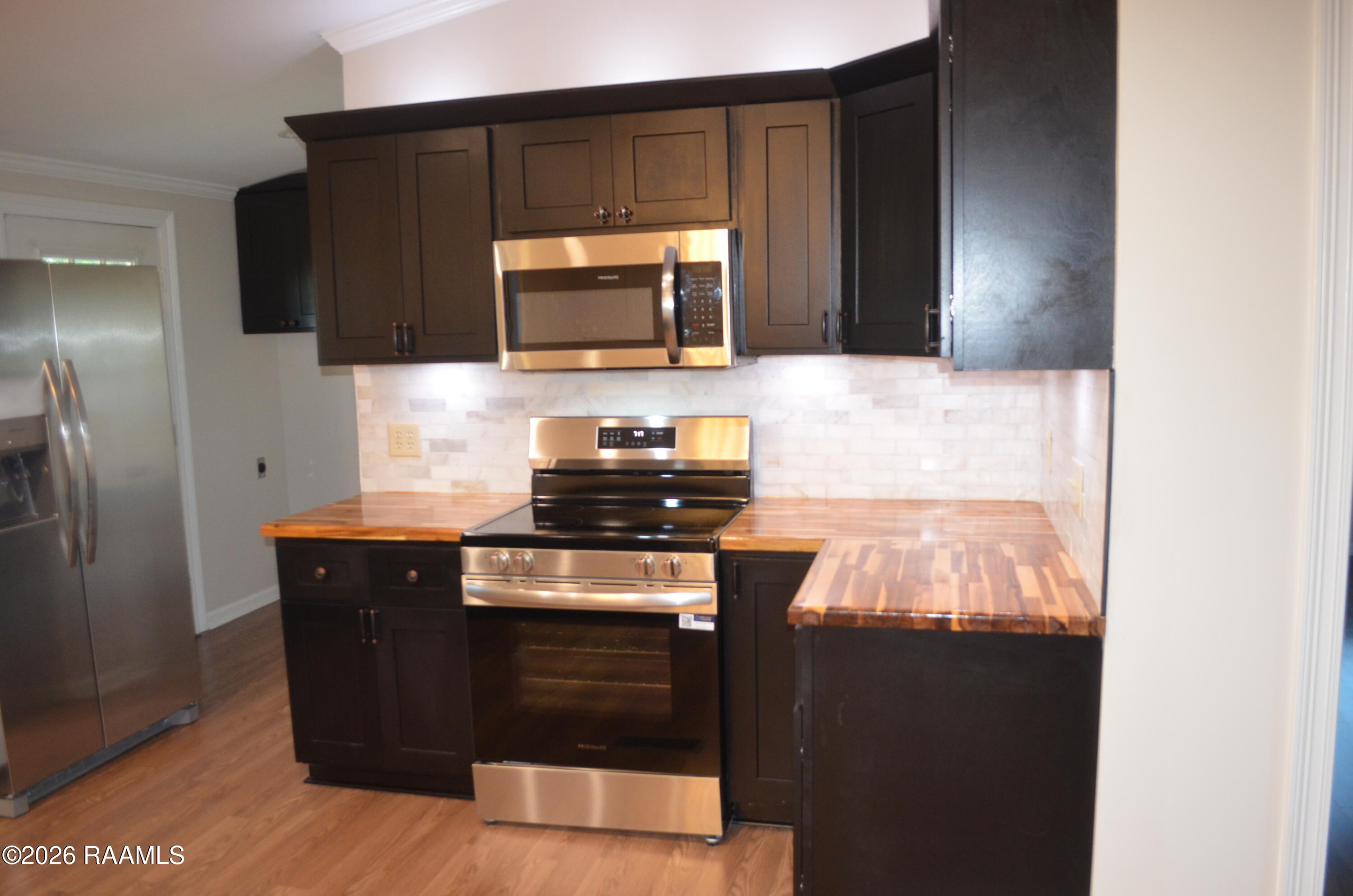 5018 Rutten Rill Road Jeanerette, LA 70544 - Photo 5 of 16 DSC_2600