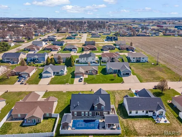 $515,000 | 113 Boulder Drive, Red Bud, IL 62278