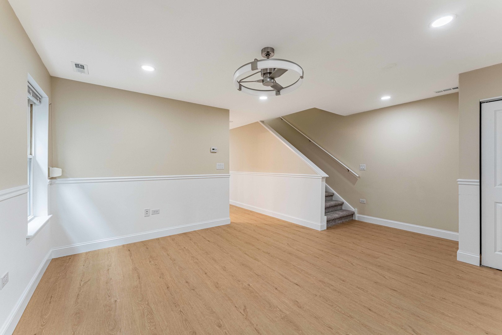 6615 South Normal Boulevard Chicago, IL 60621 - Photo 6 of 33 Gallery Image 6