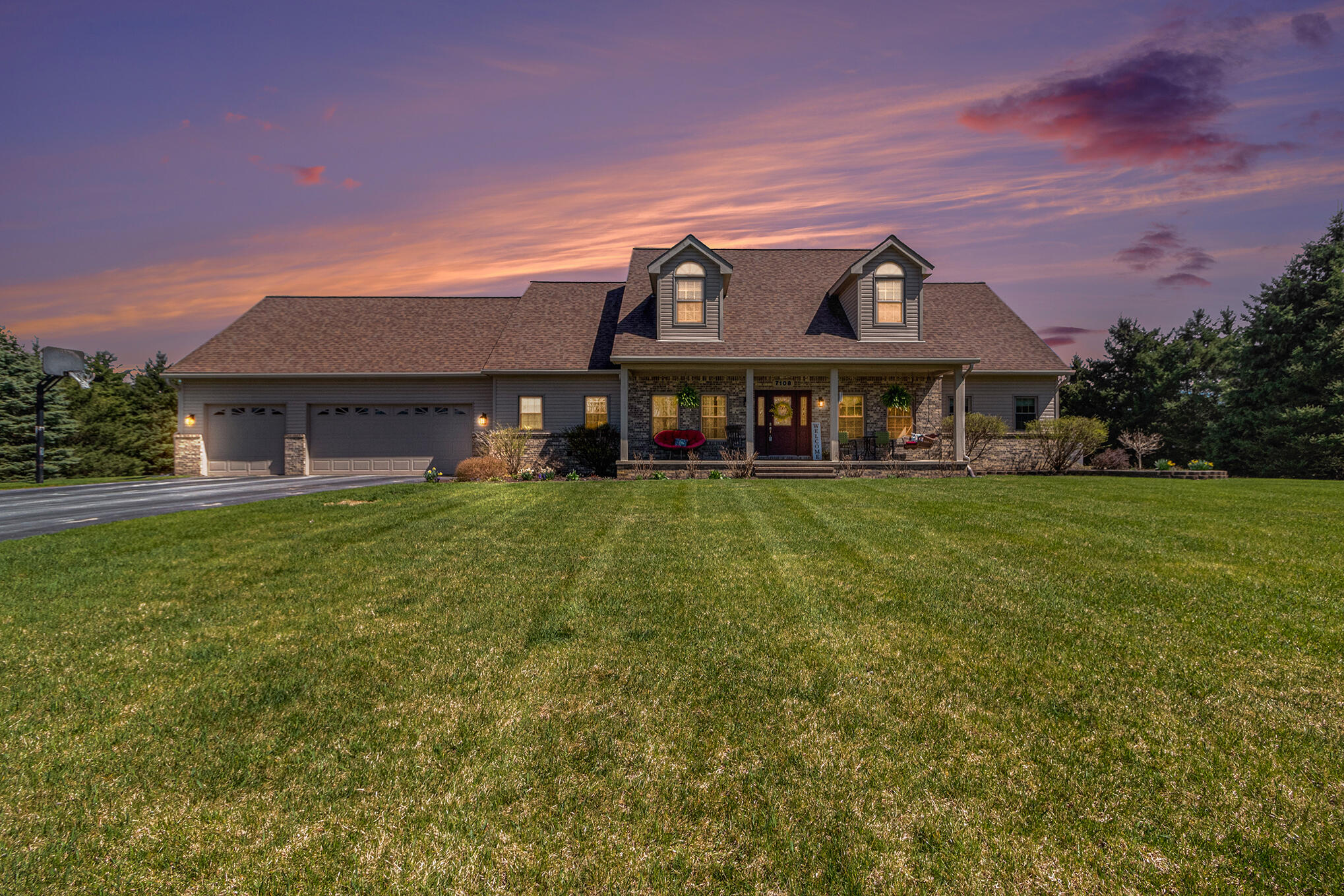 7108 Ryan Road Whitmore Lake, MI 48189 - Photo 2 of 59 002_img_1598_twilight