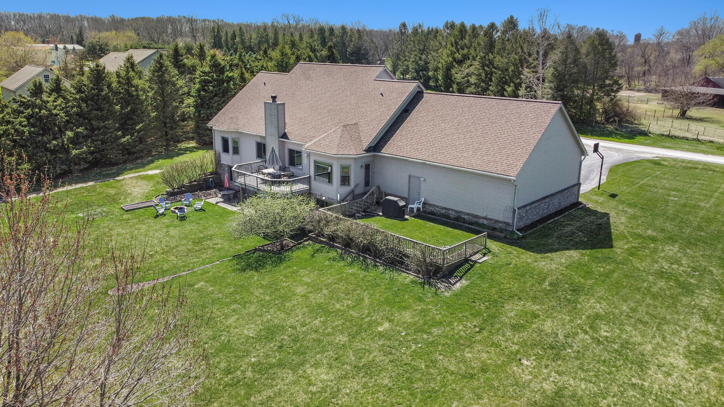 7108 Ryan Road Whitmore Lake, MI 48189 - Photo 54 of 59 053_dji_0981