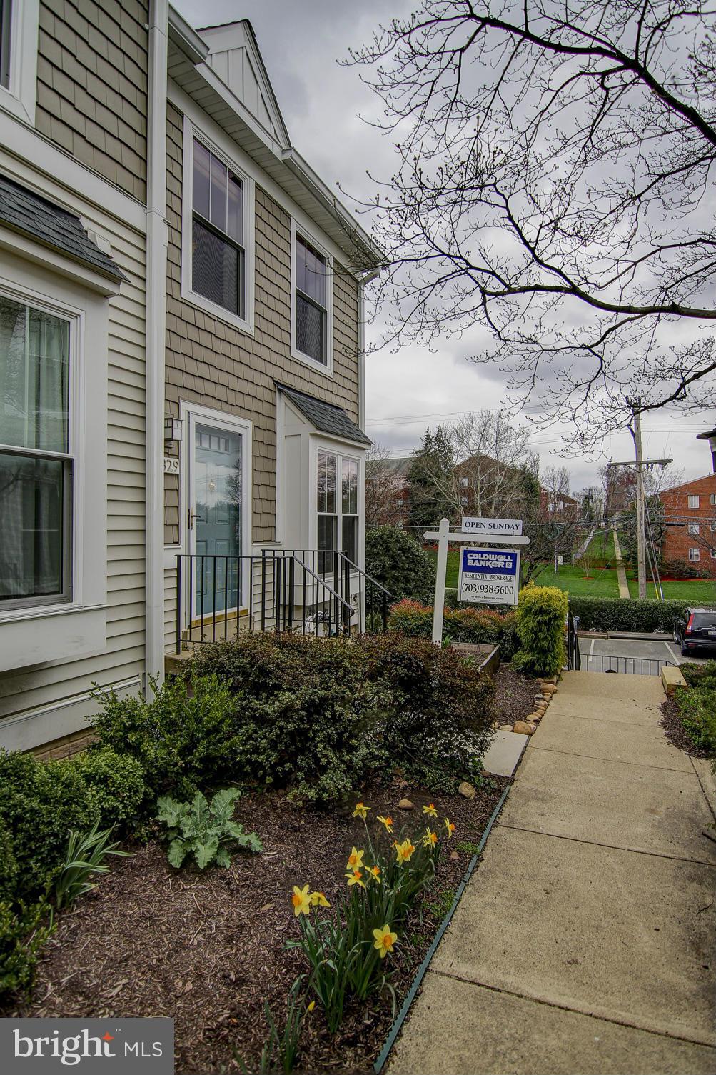 3829 9th Road South Arlington, VA 22204 - Photo 18 of 22 Exterior (General)