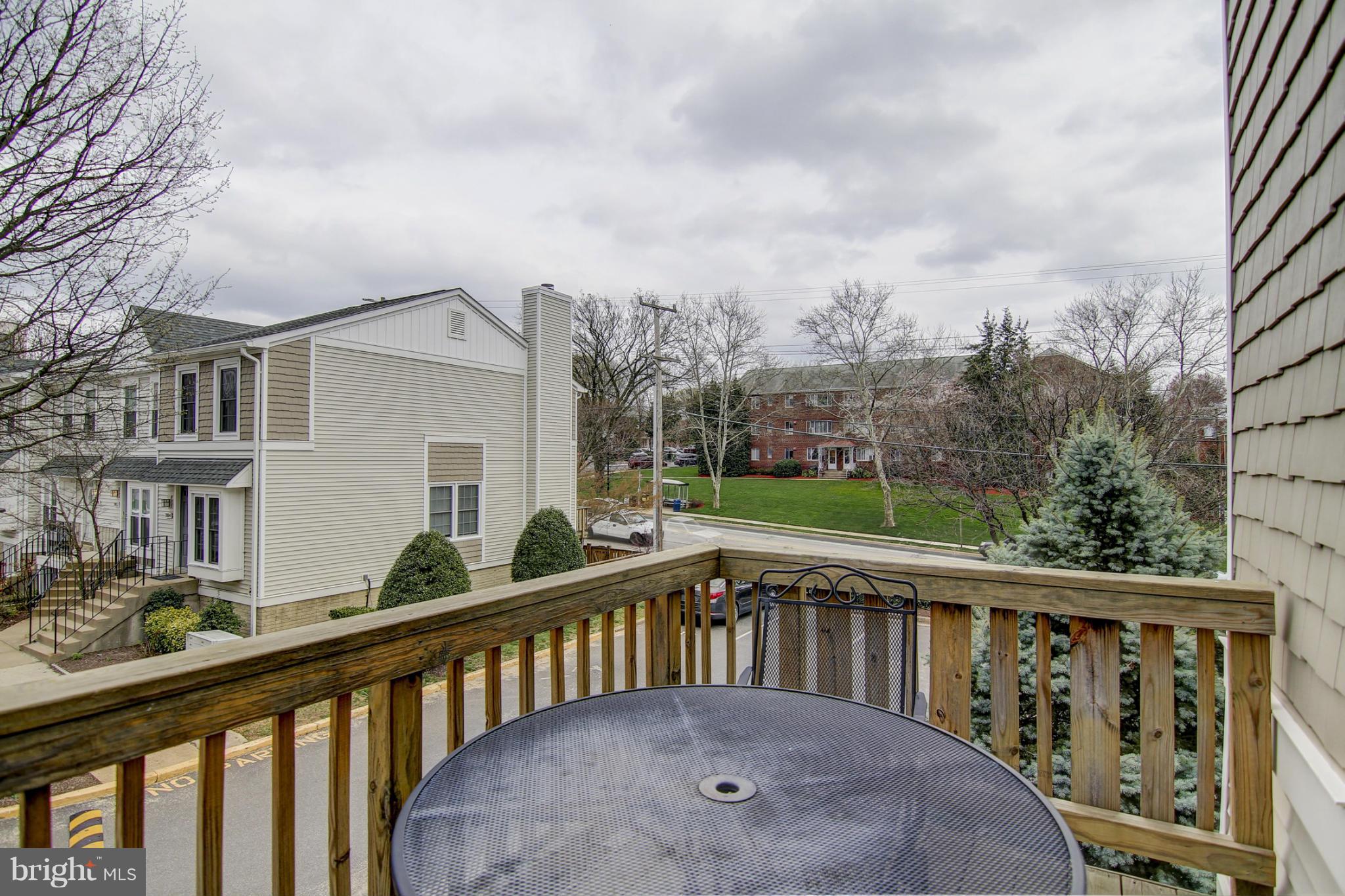 3829 9th Road South Arlington, VA 22204 - Photo 20 of 22 Exterior (Rear)