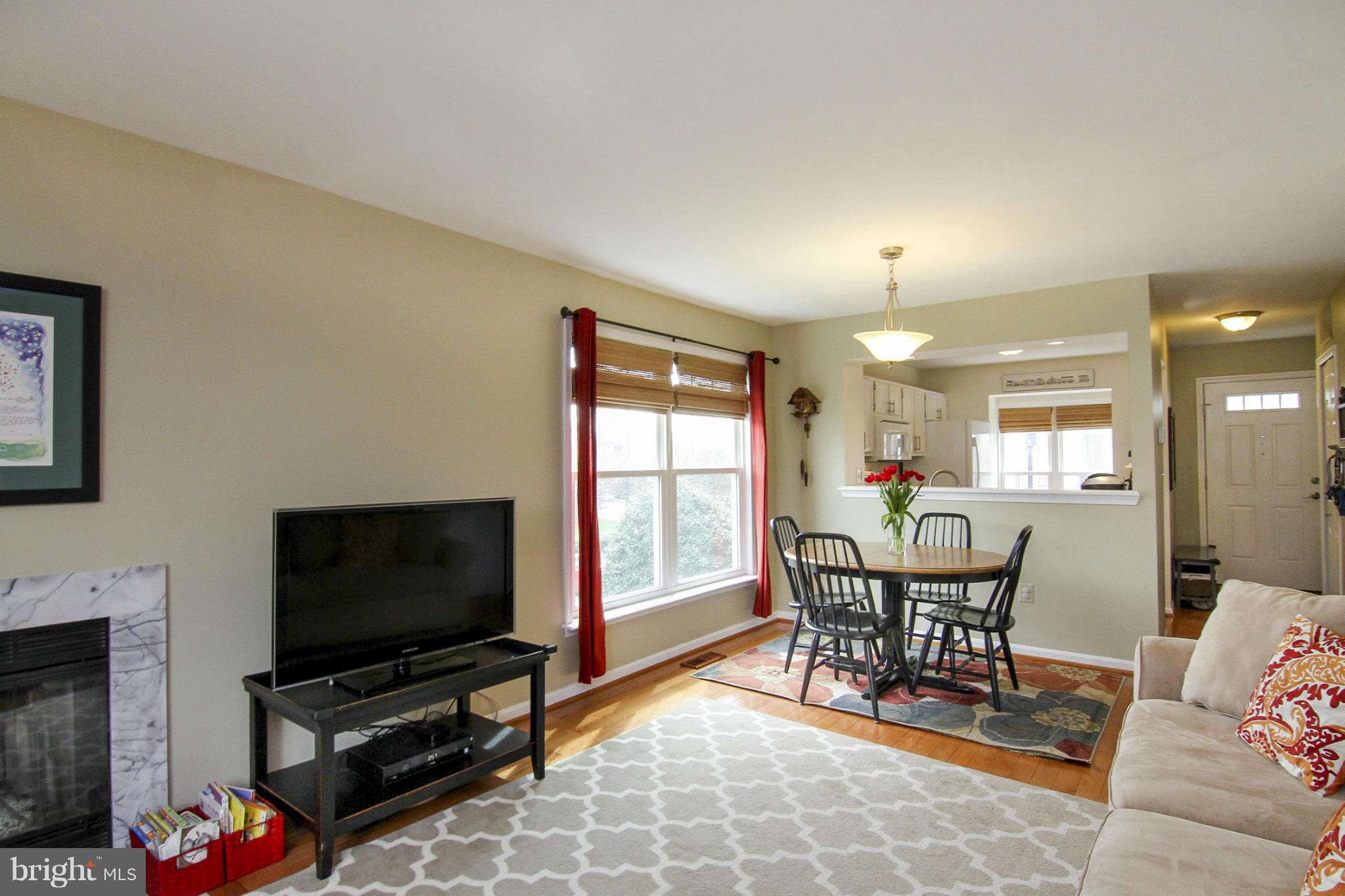 3829 9th Road South Arlington, VA 22204 - Photo 8 of 22 Interior (General)