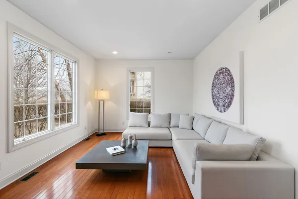 $569,000 | 295 Larking Avenue, DeKalb, IL 60115