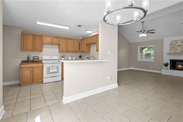1411 Kings Row Slidell, LA 70461 - Photo 6 of 12