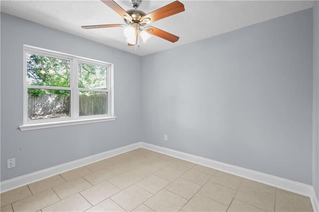 1411 Kings Row Slidell, LA 70461 - Photo 8 of 12