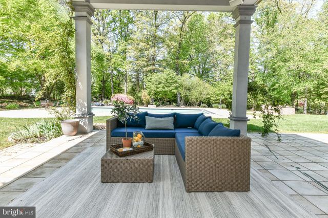 $3,800,000 | 701 Gouldman Lane, Great Falls, VA 22066