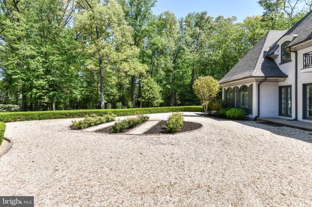 $3,800,000 | 701 Gouldman Lane, Great Falls, VA 22066