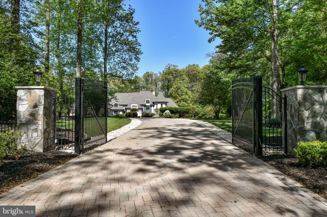 $3,800,000 | 701 Gouldman Lane, Great Falls, VA 22066