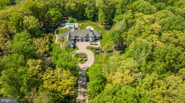 $3,800,000 | 701 Gouldman Lane, Great Falls, VA 22066