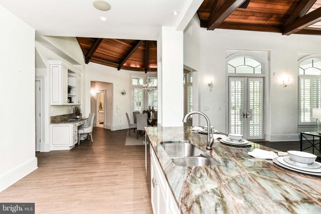 $3,800,000 | 701 Gouldman Lane, Great Falls, VA 22066