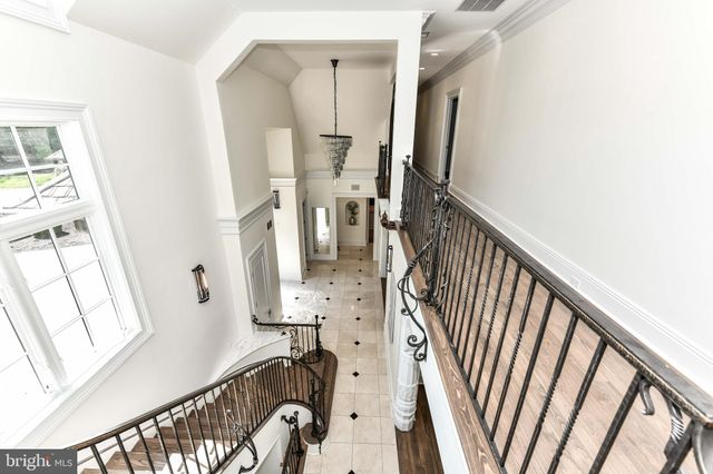 $3,800,000 | 701 Gouldman Lane, Great Falls, VA 22066