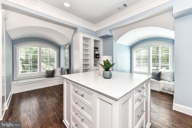 $3,800,000 | 701 Gouldman Lane, Great Falls, VA 22066