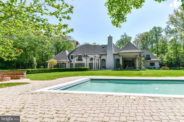 $3,800,000 | 701 Gouldman Lane, Great Falls, VA 22066