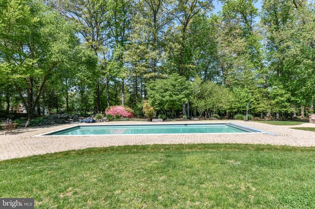 $3,800,000 | 701 Gouldman Lane, Great Falls, VA 22066
