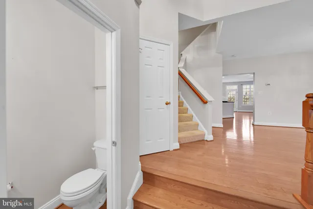 $649,900 | 828 Linfield Terrace Northeast, Leesburg, VA 20176