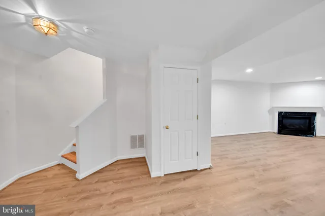 $649,900 | 828 Linfield Terrace Northeast, Leesburg, VA 20176