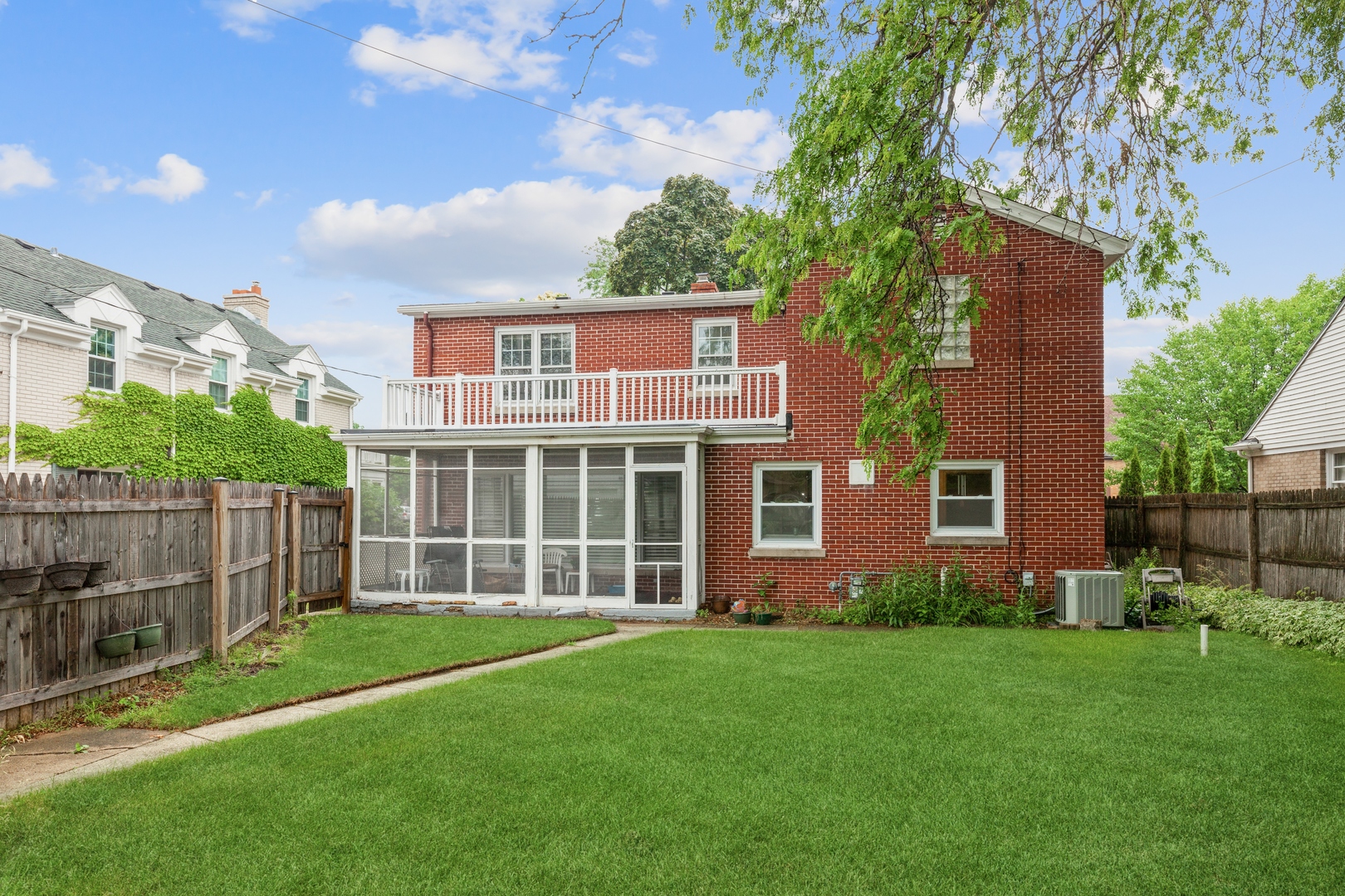 455 Melvin Avenue Racine, WI 53402 - Photo 13 of 15