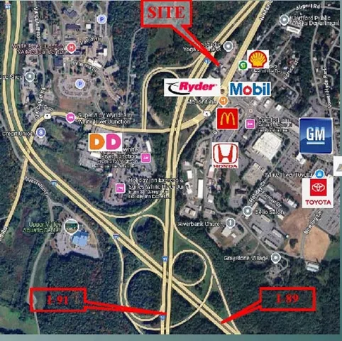 $825,000 | 1049 North Main Street, Hartford, VT 05001