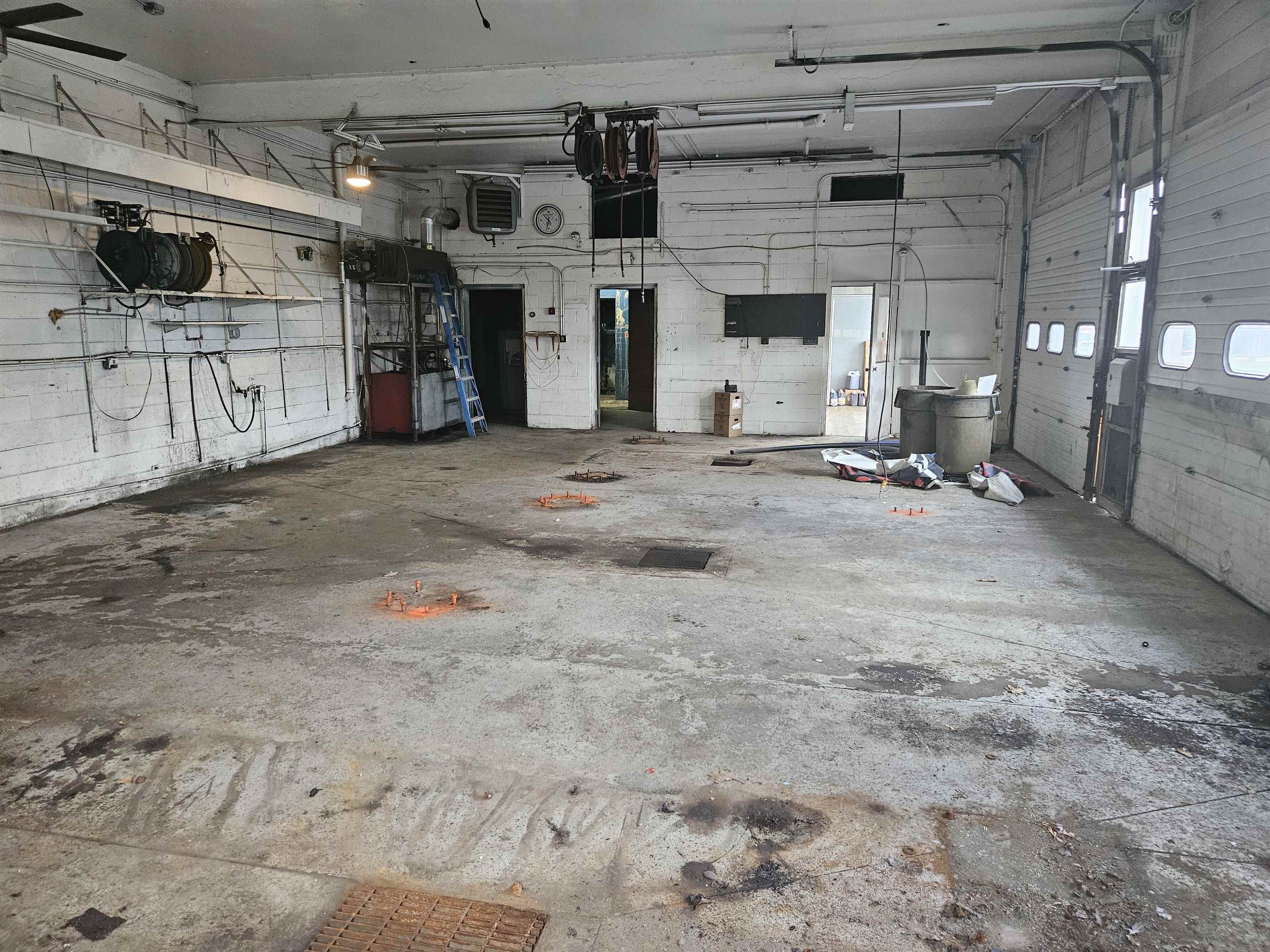 1049 North Main Street Hartford, VT 05001 - Photo 9 of 19