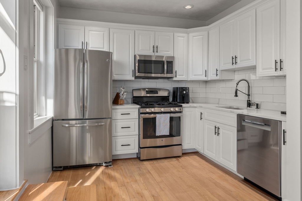 96 Baldwin Street, Unit 1 Boston, MA 02129 - Photo 8 of 26