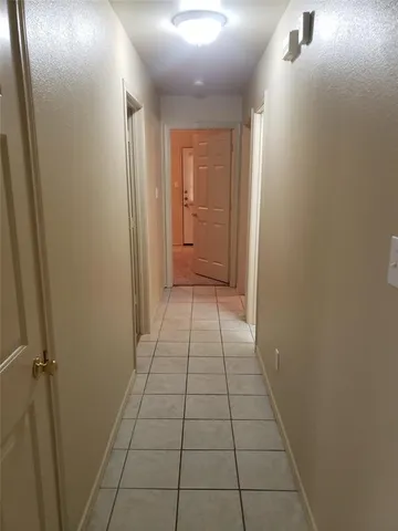 $1,650 | 112 Honey Bee Drive, Unit 114, Joshua, TX 76058