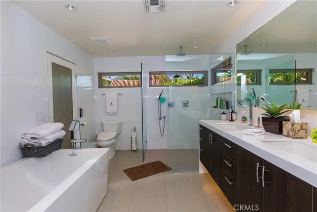 $8,000 | 49048 Croquet Court, Indio, CA 92201