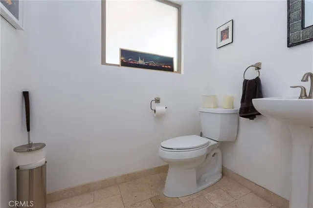 $8,000 | 49048 Croquet Court, Indio, CA 92201