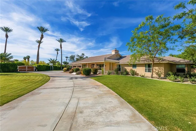 $8,000 | 49048 Croquet Court, Indio, CA 92201