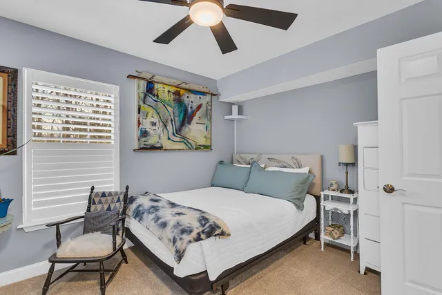 $264,900 | 783 West Barrington Circle, Jackson, MI 49203