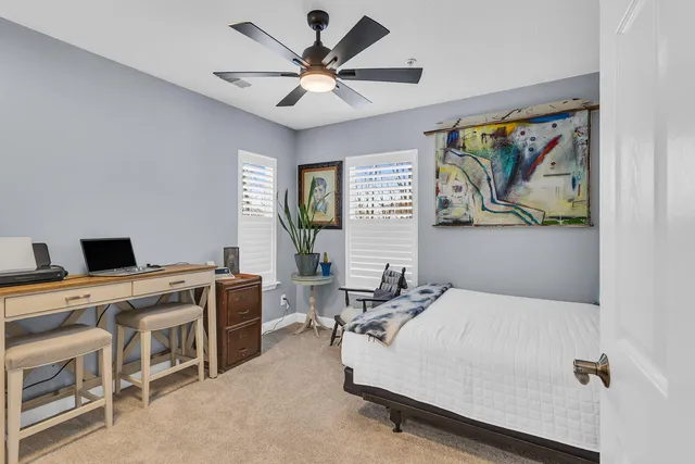 $264,900 | 783 West Barrington Circle, Jackson, MI 49203