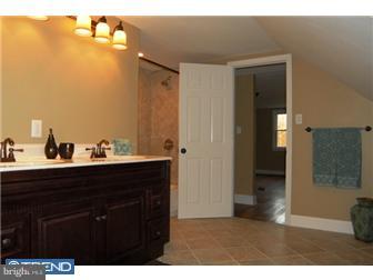 511 Old Schuylkill Road Pottstown, PA 19465 - Photo 8 of 12 Bathroom