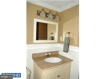511 Old Schuylkill Road Pottstown, PA 19465 - Photo 10 of 12 Bathroom
