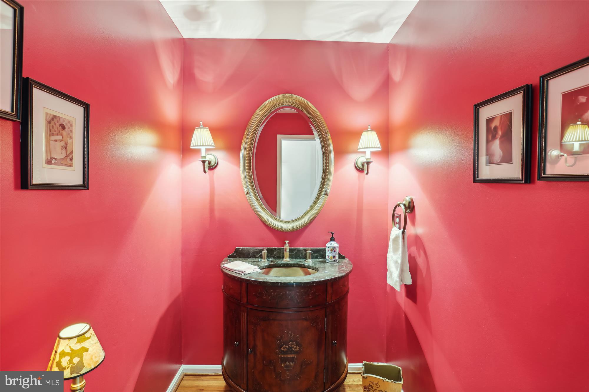 1503 Blue Meadow Road Potomac, MD 20854 - Photo 27 of 51 Powder Room