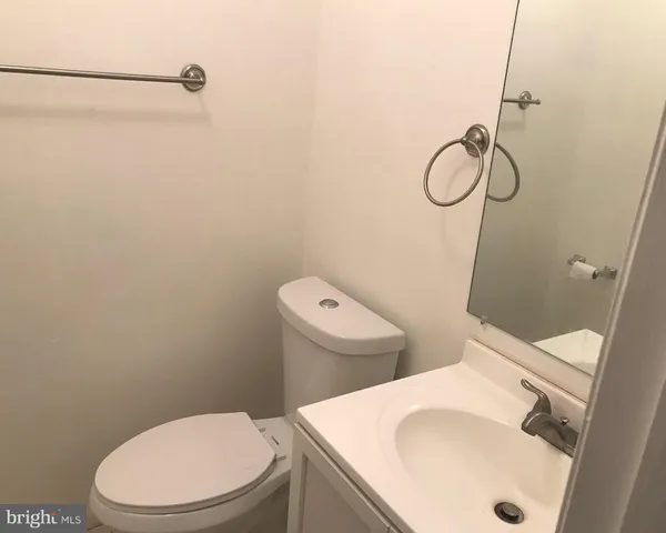 $2,650 | 5 Sage Drive, Lumberton, NJ 08048