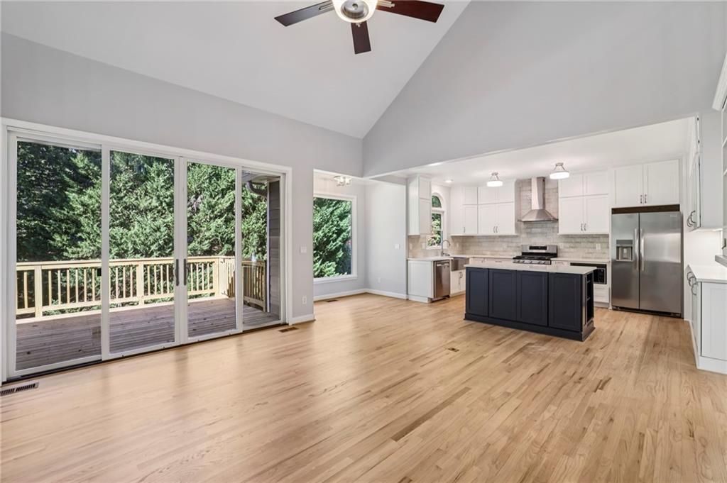 3741 Ashford Point Atlanta, GA 30319 - Photo 7 of 35