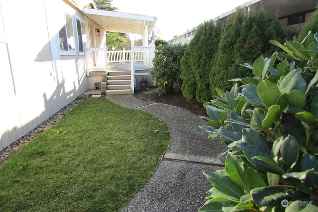 a view of outdoor space and garden