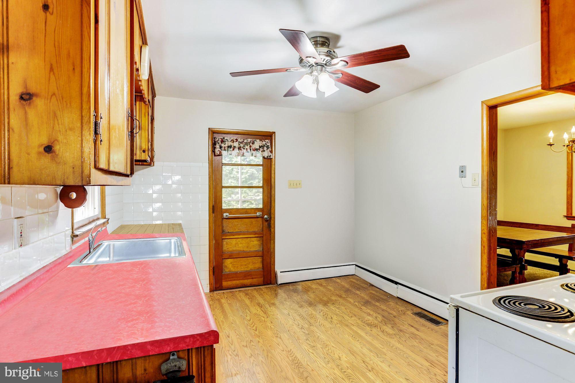 4656 Linthicum Road Dayton, MD 21036 - Photo 12 of 42 Kitchen