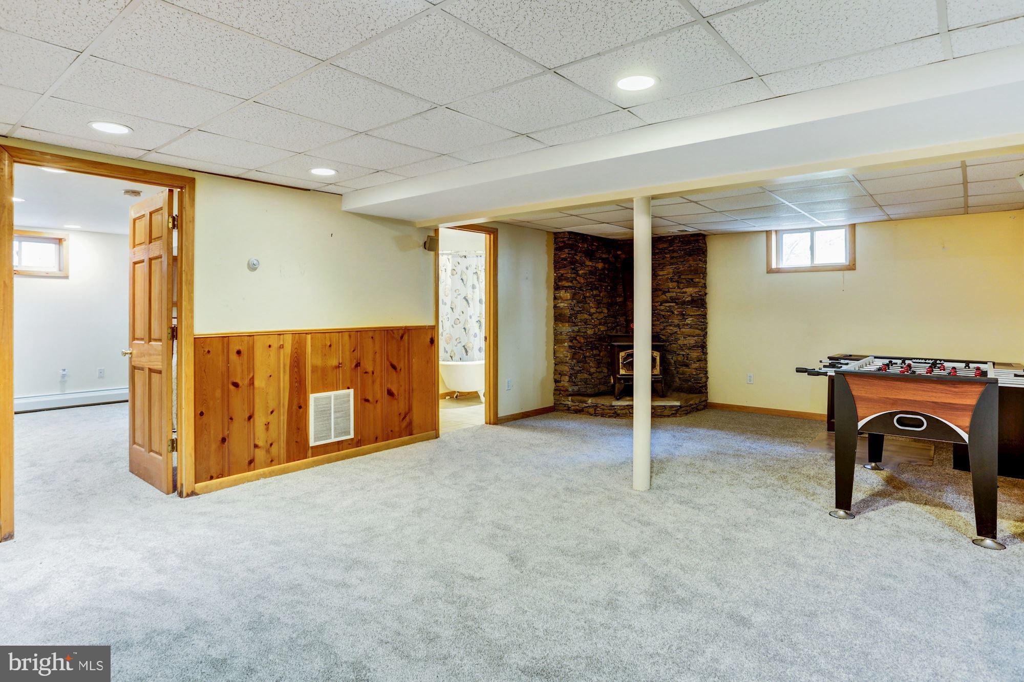 4656 Linthicum Road Dayton, MD 21036 - Photo 19 of 42 Family Room