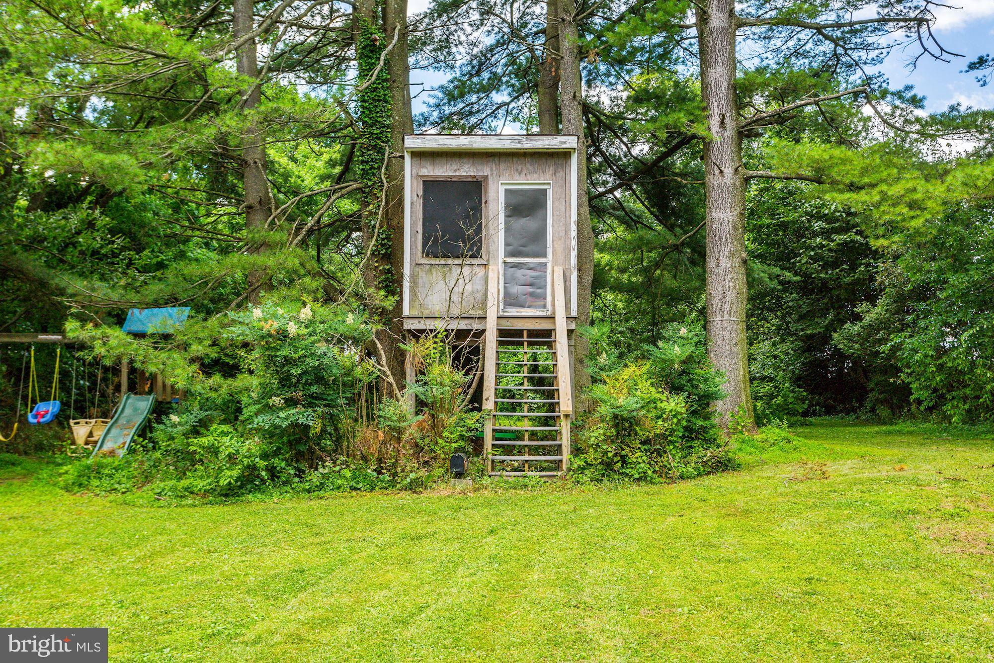 4656 Linthicum Road Dayton, MD 21036 - Photo 29 of 42 Tree House
