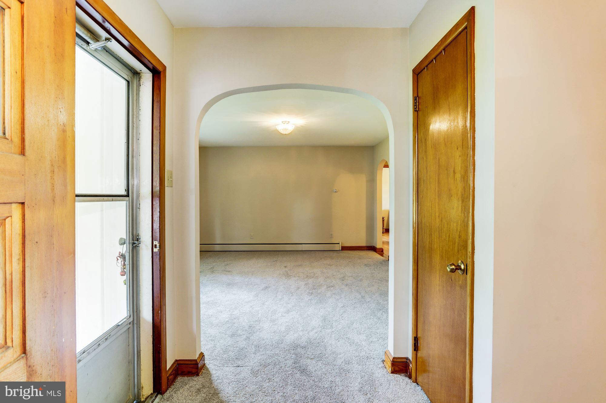 4656 Linthicum Road Dayton, MD 21036 - Photo 6 of 42 Decorative Archway