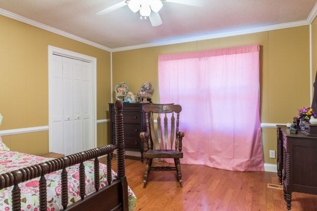 1630 Johnson Road Musella, GA 31066 - Photo 13 of 28 a view of a workspace with furniture and entryway
