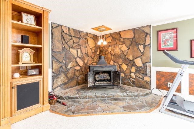 1630 Johnson Road Musella, GA 31066 - Photo 20 of 28 a view of living room with furniture and a fireplace