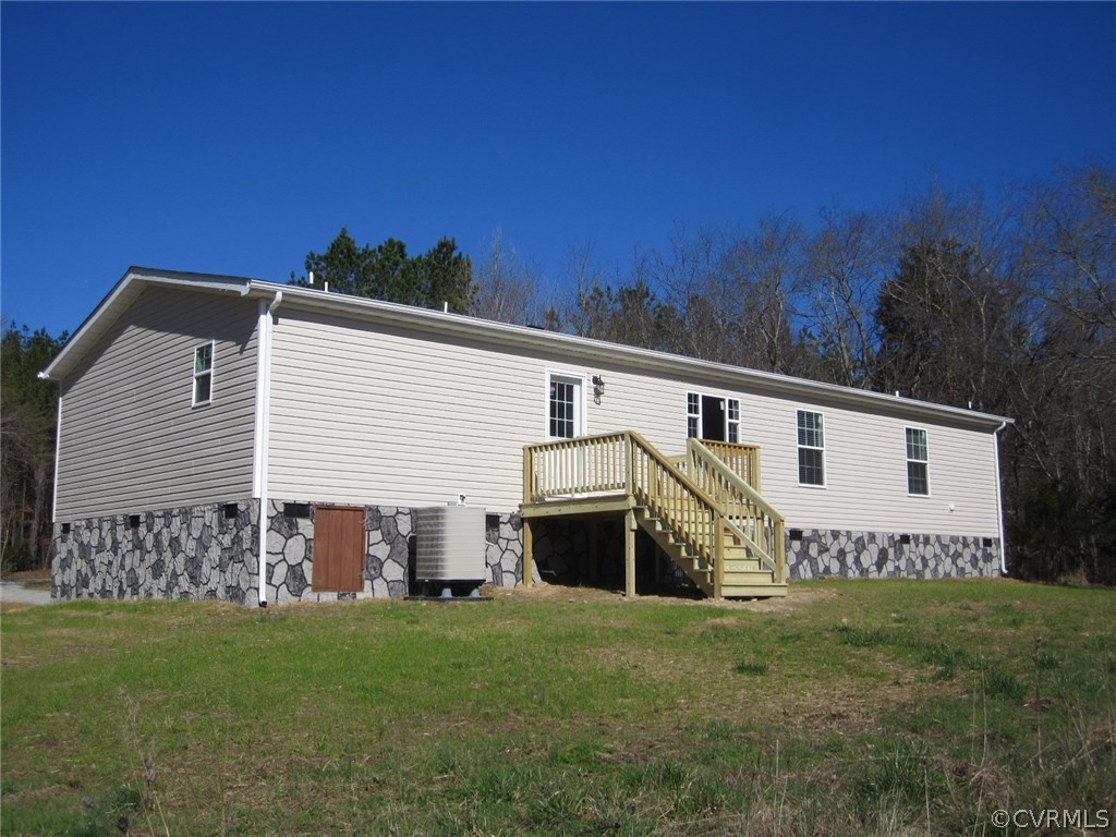 286 Brown Road Cumberland, VA 23040 - Photo 3 of 27 Gallery Image 3