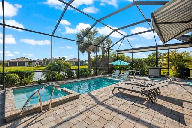 $1,050,000 | 17916 Northwood Place, Lakewood Ranch, FL 34202