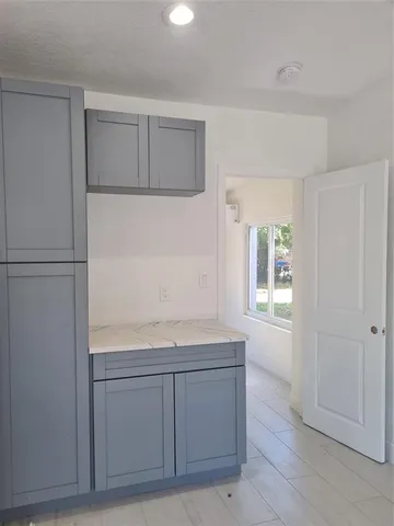 $2,695 | 4390 Northeast 15th Terrace, Pompano Beach, FL 33064