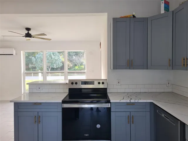 $2,695 | 4390 Northeast 15th Terrace, Pompano Beach, FL 33064