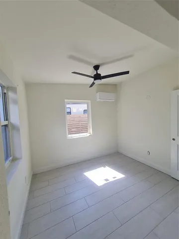 $2,695 | 4390 Northeast 15th Terrace, Pompano Beach, FL 33064