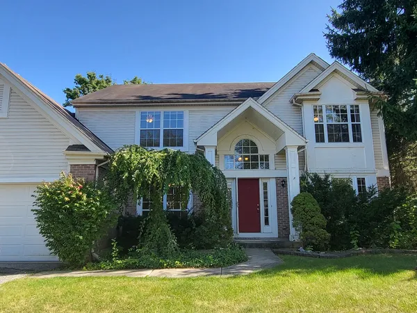 $440,000 | 541 Meadowview Drive, Wauconda, IL 60084